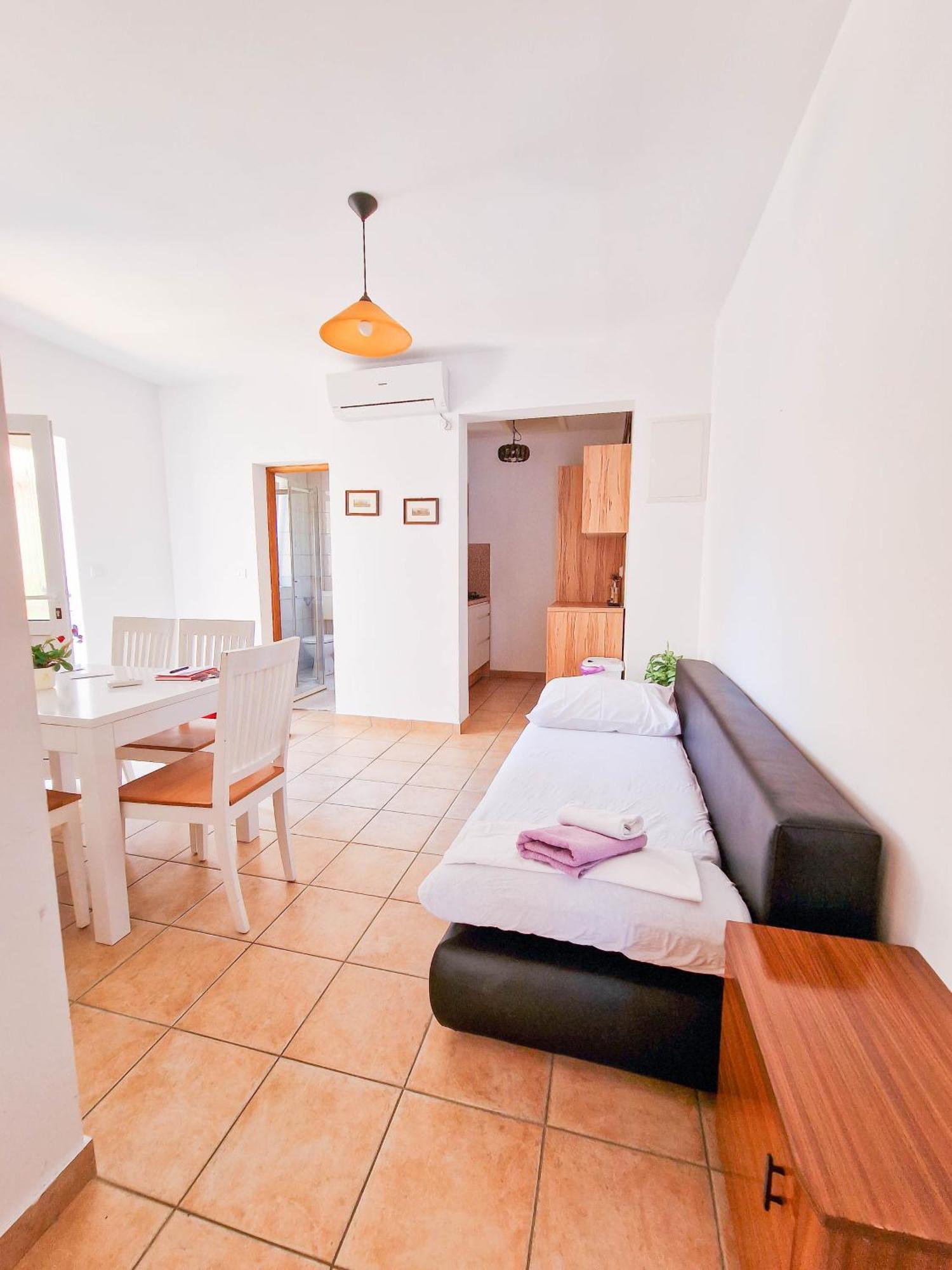 Avada Premium Apartment Novalja Luaran gambar