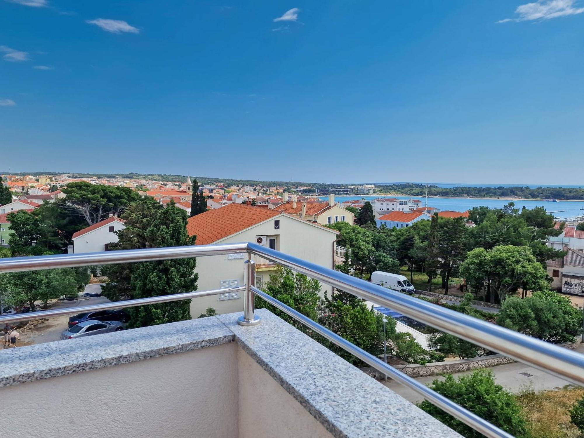 Avada Premium Apartment Novalja Luaran gambar